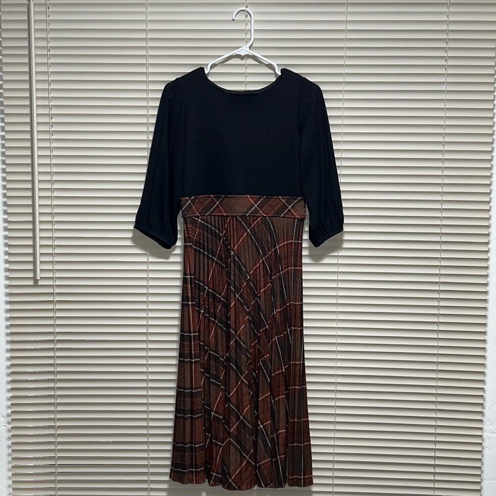 Signature By Robbie Bee Pleated Plaid Midi Dress Balloon Sleeve